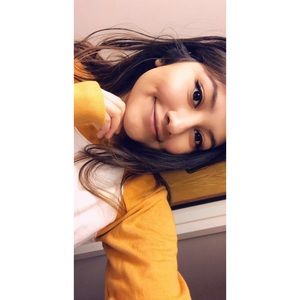 Meet your Posher, Abigail